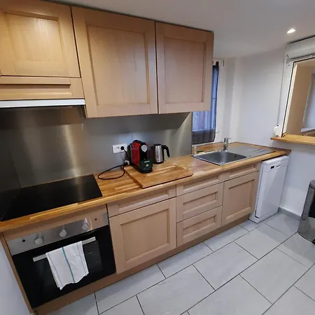 Le Vercingetorix - Charme Et Confort Apartamento Dijon